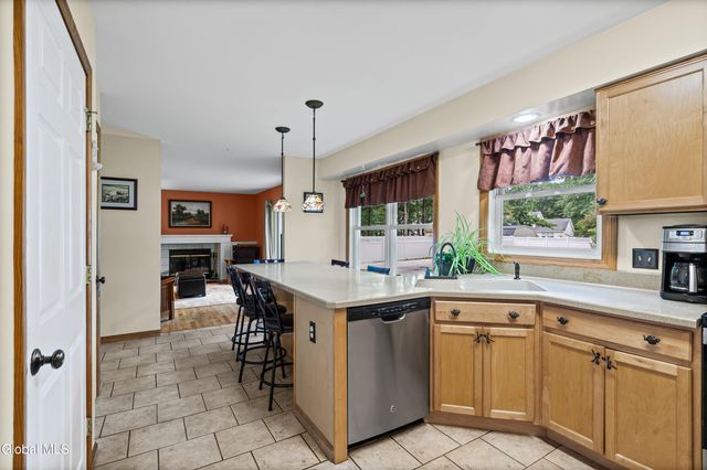 231 Drummond Drive, Milton, NY 12020