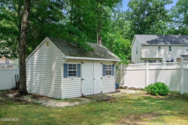 231 Drummond Drive, Milton, NY 12020