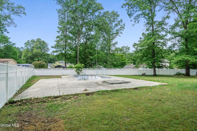 231 Drummond Drive, Milton, NY 12020