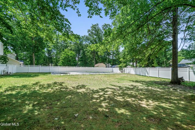 231 Drummond Drive, Milton, NY 12020