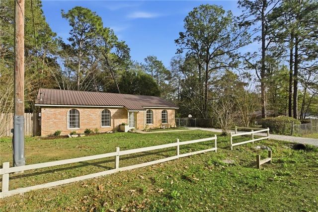 4657 Clarendon Drive, Mobile, AL 36619