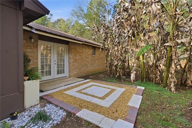 4657 Clarendon Drive, Mobile, AL 36619