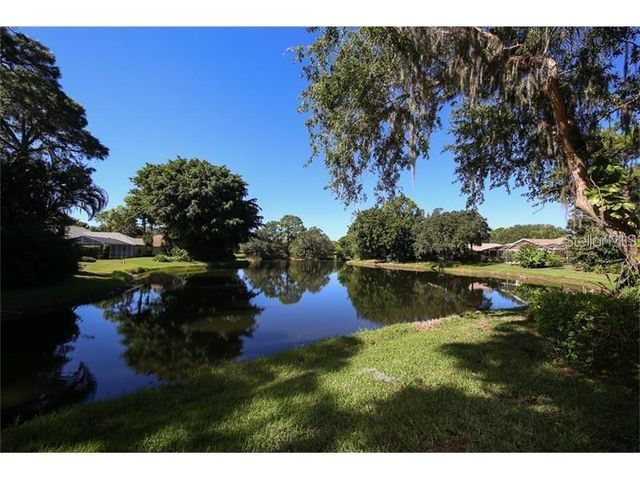 8338 SHADOW PINE WAY, Sarasota, FL 34238