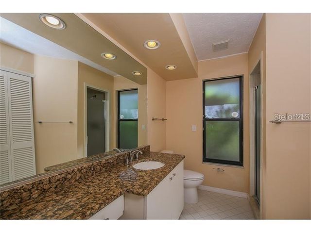 8338 SHADOW PINE WAY, Sarasota, FL 34238