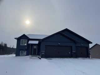 1411 34th Avenue SW, Cambridge, MN 55008