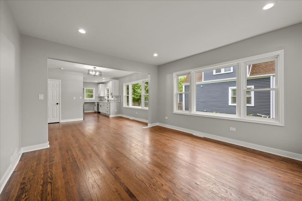 1486 Van Buren Avenue, Des Plaines, IL 60018 — photo 4