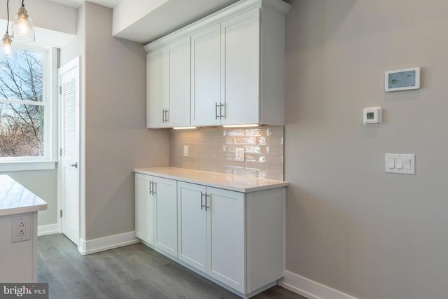 2327 N 3RD ST, Philadelphia, PA 19133