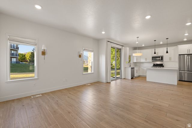 128 W AUTUMN LN, Saratoga Springs, UT 84045
