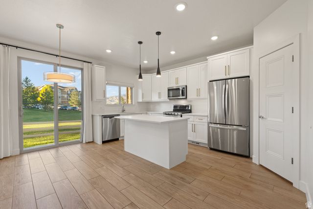 128 W AUTUMN LN, Saratoga Springs, UT 84045