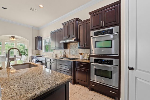 12716 Bismark DR, Austin, TX 78748