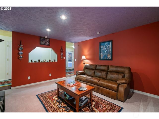 22416 NE Abernathy Road, Yacolt, WA 98675