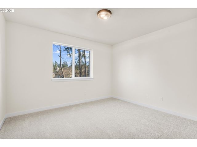 6311 Se Chloe Rose Way, Milwaukie, OR 97267