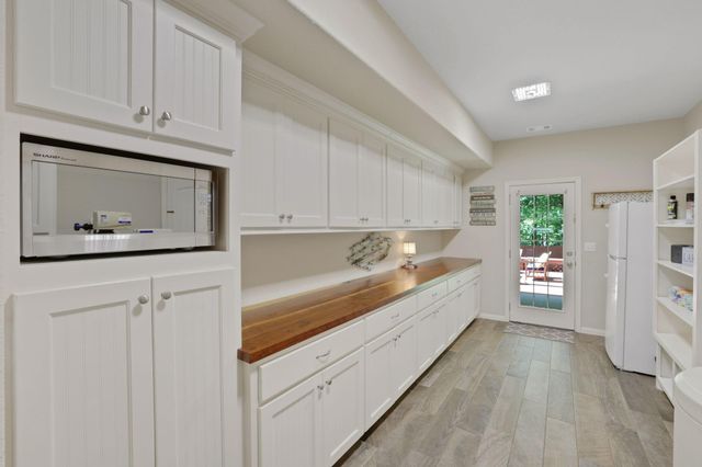 50 Prince Circle, Coldspring, TX 77331