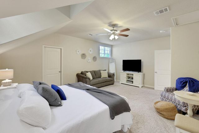 50 Prince Circle, Coldspring, TX 77331