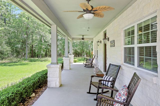 50 Prince Circle, Coldspring, TX 77331