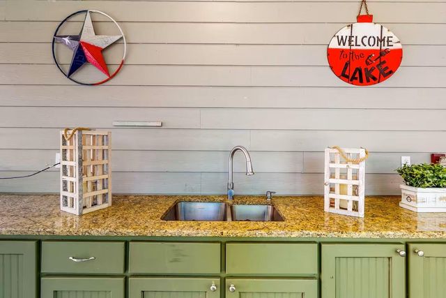 50 Prince Circle, Coldspring, TX 77331