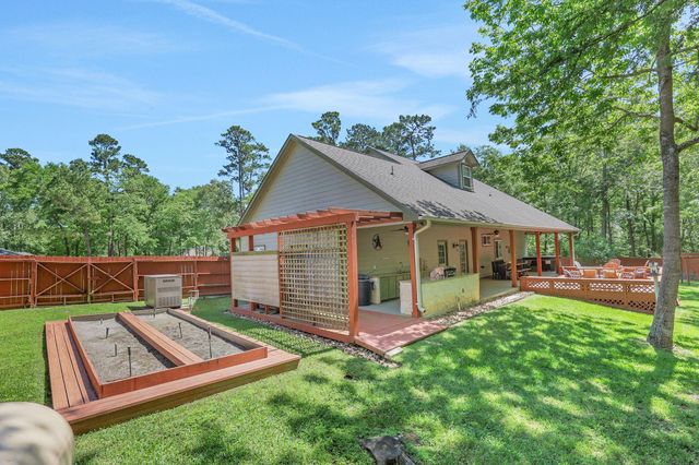 50 Prince Circle, Coldspring, TX 77331