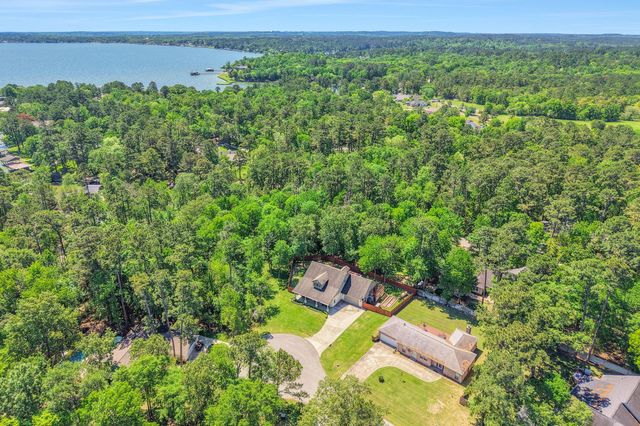 50 Prince Circle, Coldspring, TX 77331