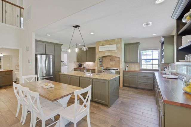 50 Prince Circle, Coldspring, TX 77331