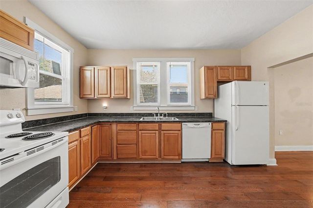 1601 E 15TH AVENUE, Tampa, FL 33605
