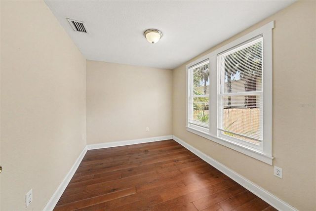 1601 E 15TH AVENUE, Tampa, FL 33605