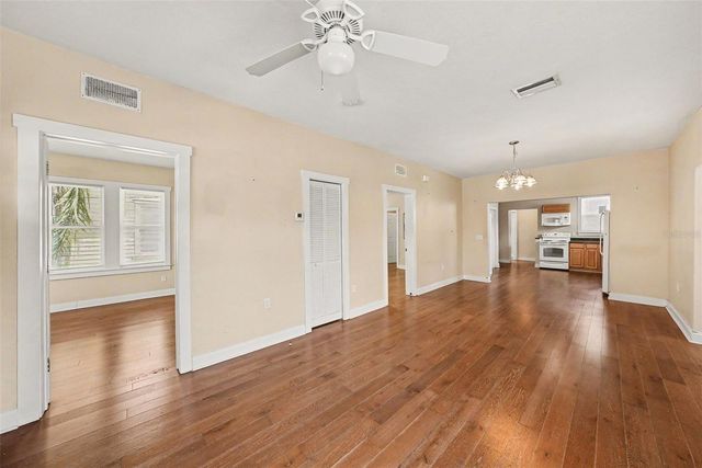 1601 E 15TH AVENUE, Tampa, FL 33605