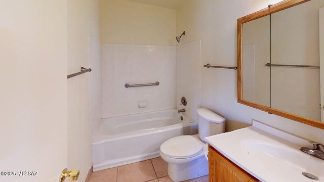 7604 E Callisto Cir Unit 15, Tucson, AZ 85715