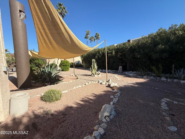 7604 E Callisto Cir Unit 15, Tucson, AZ 85715