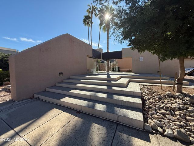 7604 E Callisto Cir Unit 15, Tucson, AZ 85715