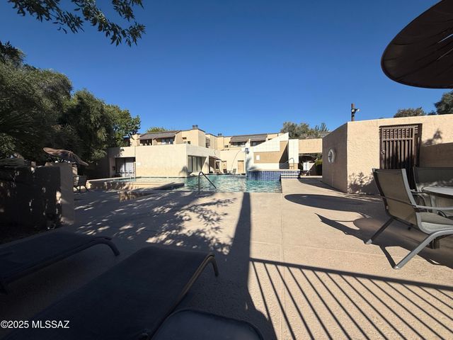 7604 E Callisto Cir Unit 15, Tucson, AZ 85715