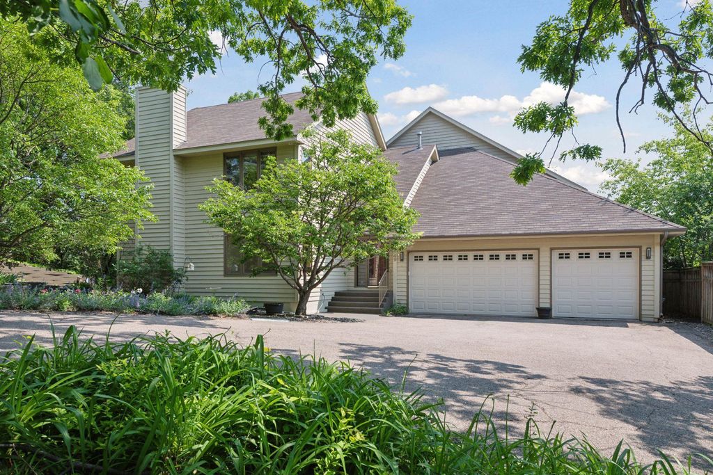 6449 Mccauley Terrace, Edina, MN 55439