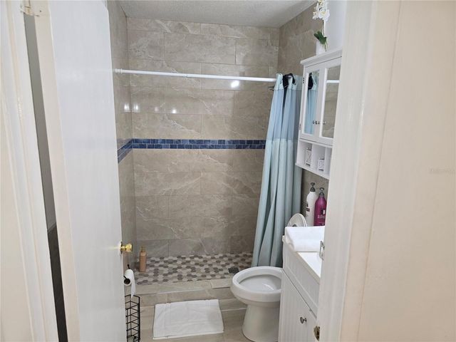 537 MELODY CIRCLE, Sarasota, FL 34237