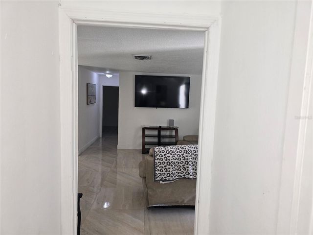 537 MELODY CIRCLE, Sarasota, FL 34237