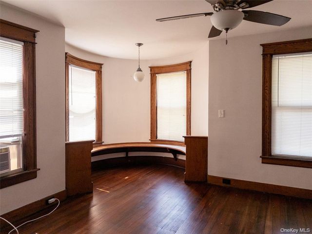 135 Washington Street 1, Poughkeepsie, NY 12601