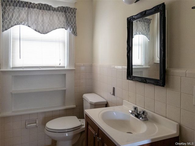 135 Washington Street 1, Poughkeepsie, NY 12601