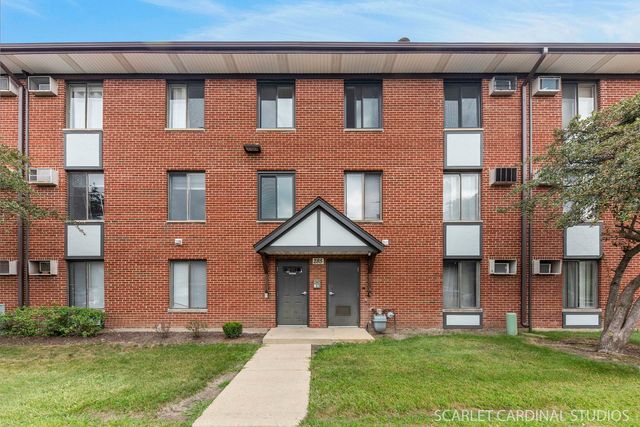 285 Gregory Street 10, Aurora, IL 60504