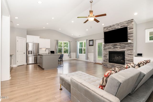 820 Christian Light Road, Fuquay Varina, NC 27526