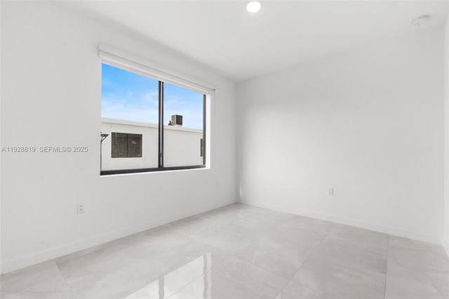 14584 SW 261st Ter 2, Homestead, FL 33032