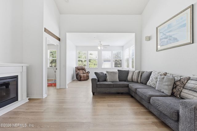 8550 TOUCHTON Road 1521, Jacksonville, FL 32216
