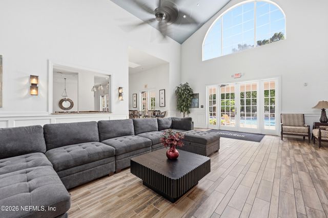 8550 TOUCHTON Road 1521, Jacksonville, FL 32216