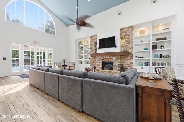 8550 TOUCHTON Road 1521, Jacksonville, FL 32216