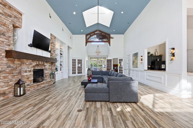 8550 TOUCHTON Road 1521, Jacksonville, FL 32216