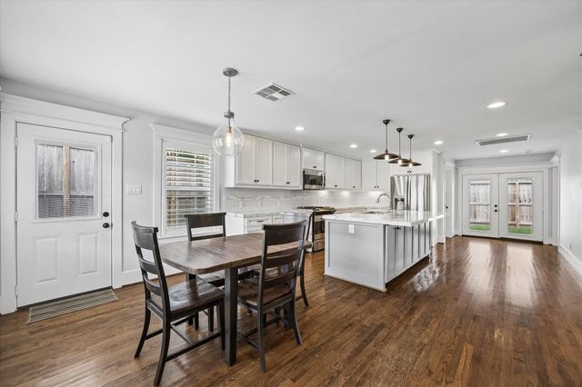 1062 W 41st Street, Houston, TX 77018