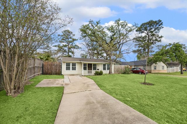 1062 W 41st Street, Houston, TX 77018