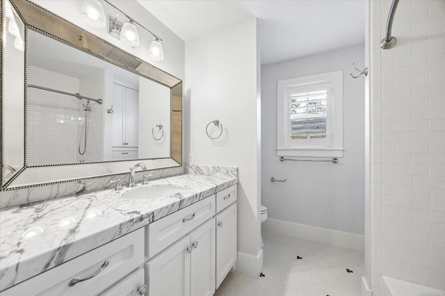 1062 W 41st Street, Houston, TX 77018