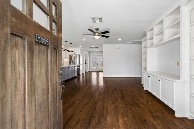 1062 W 41st Street, Houston, TX 77018