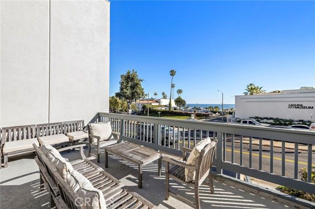 245 Aster 15, Laguna Beach, CA 92651
