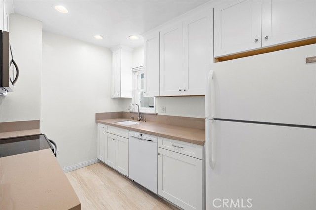 245 Aster 15, Laguna Beach, CA 92651