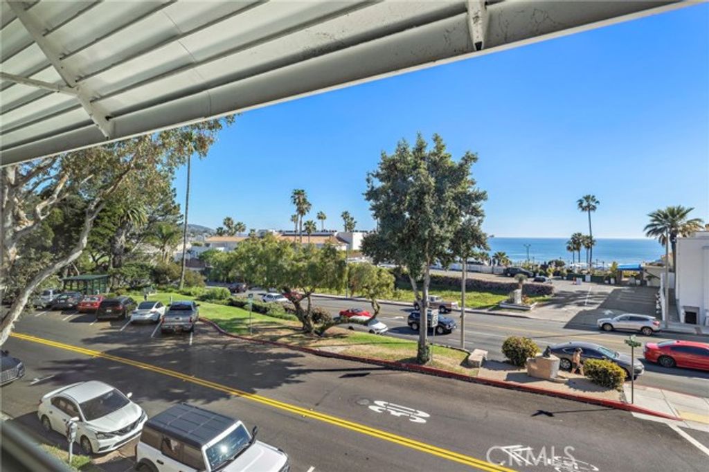 245 Aster 15, Laguna Beach, CA 92651