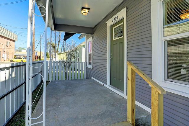 4809 Eli Street, Houston, TX 77007